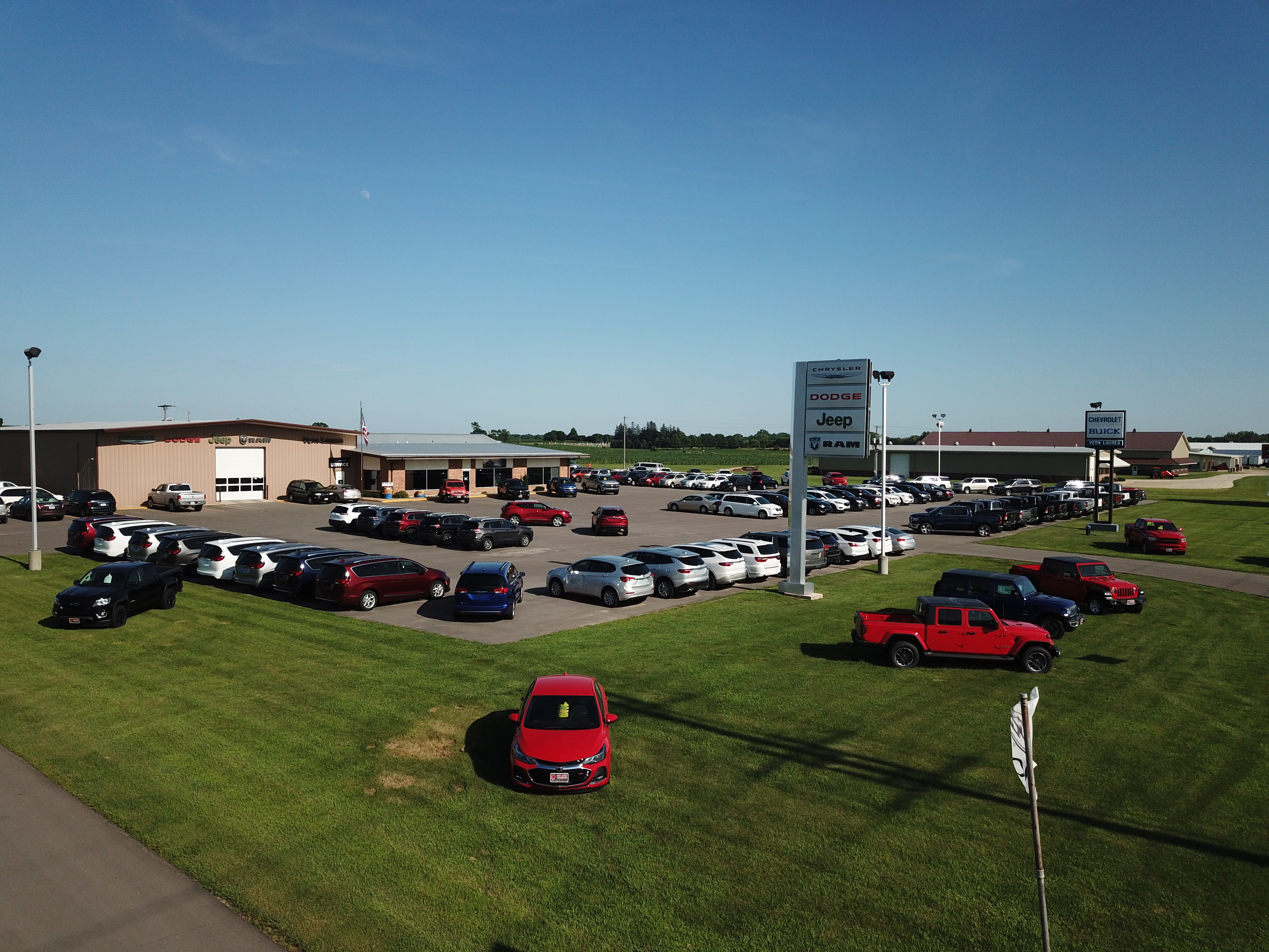 Overview of dealership lot