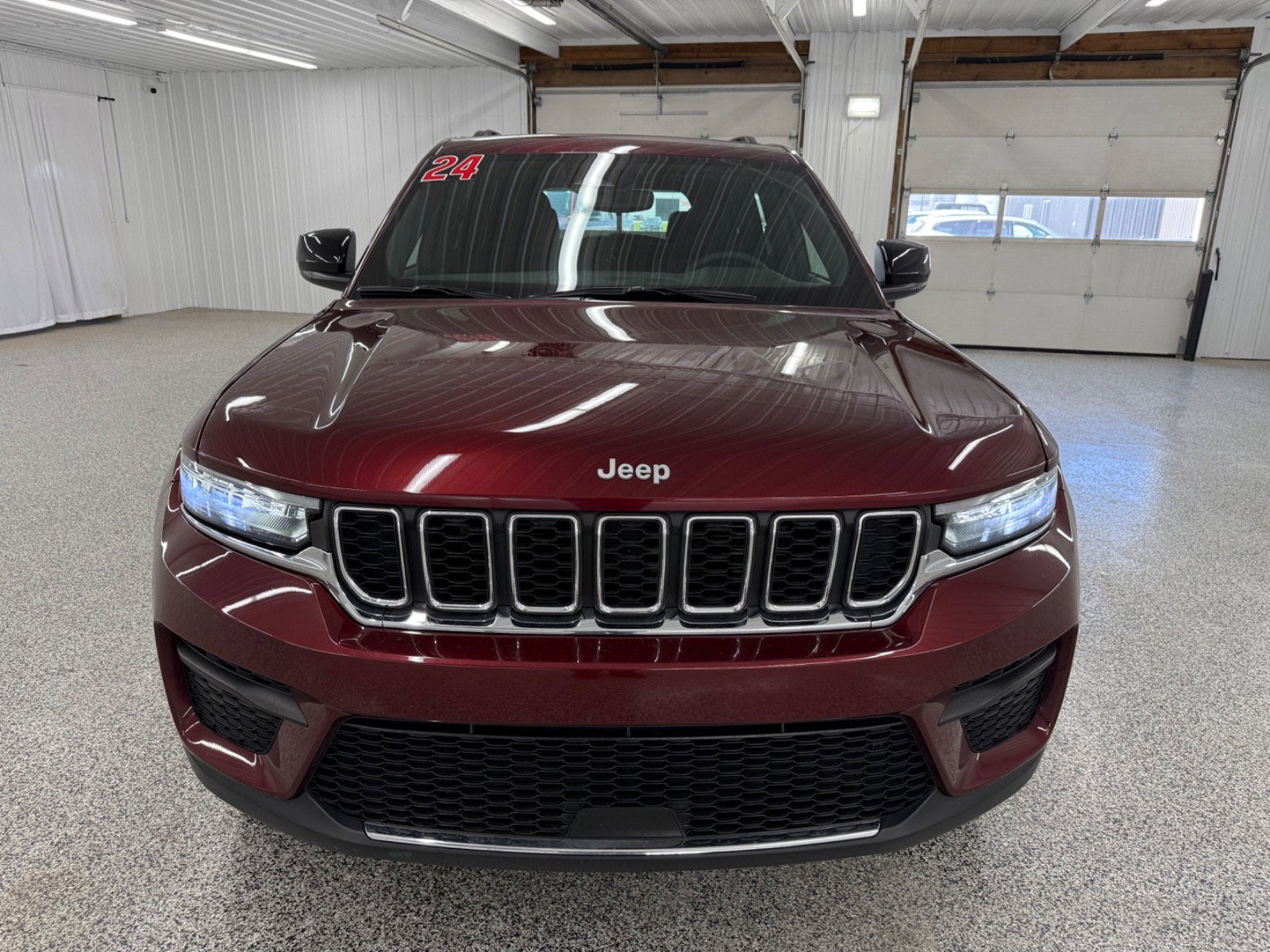 2024 Jeep Grand Cherokee Laredo
