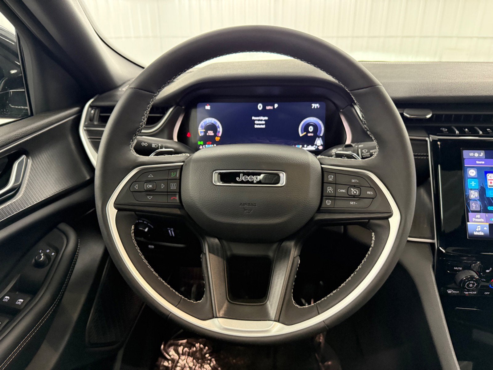 2024 Jeep Grand Cherokee Altitude X