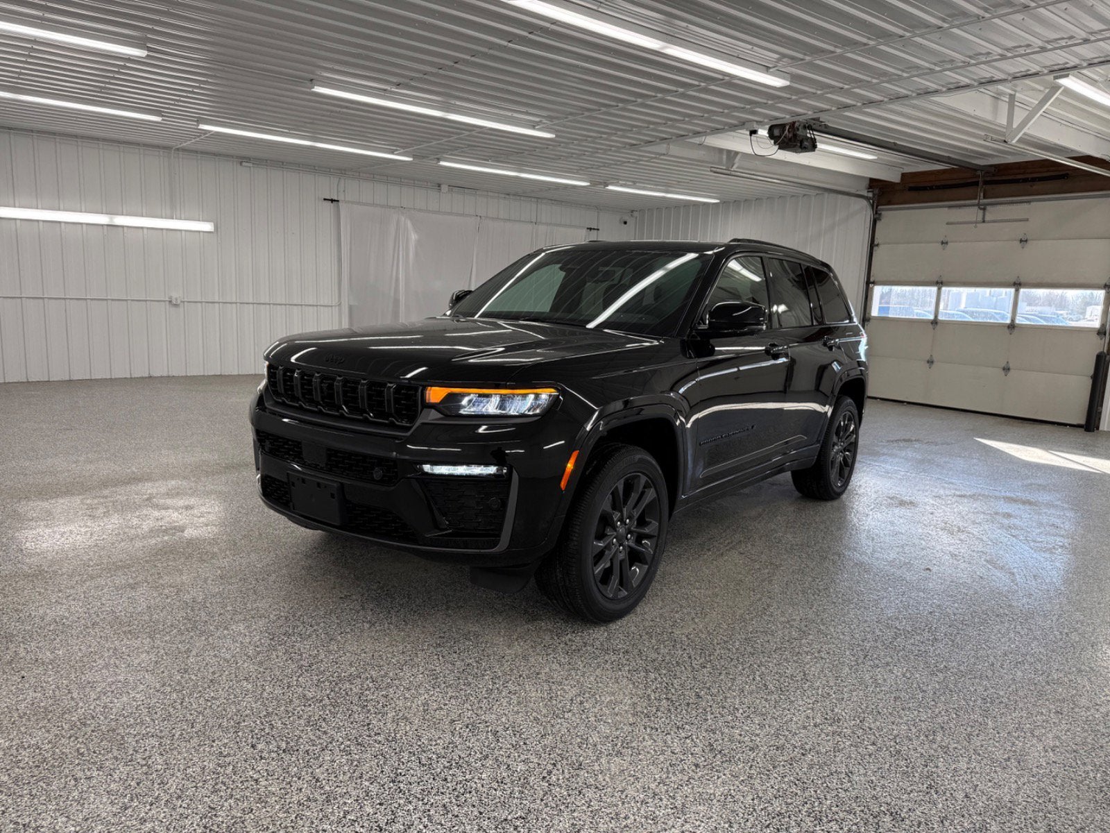 2026 Jeep Grand Cherokee Limited Reserve