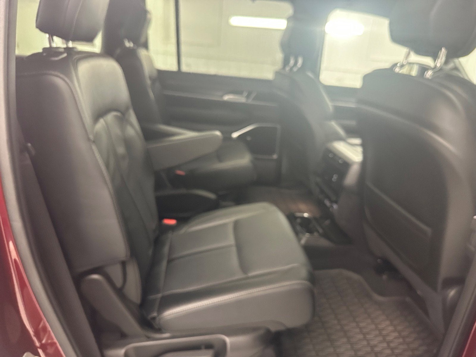 2024 Jeep Wagoneer L Series III