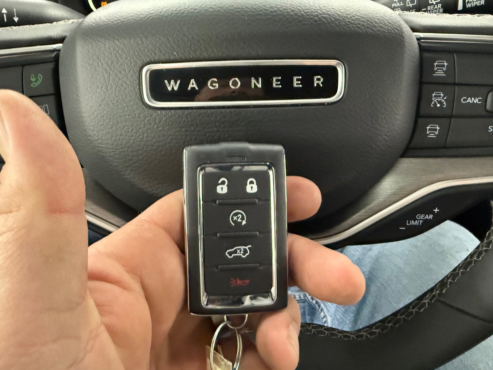 2025 Jeep Wagoneer Series II