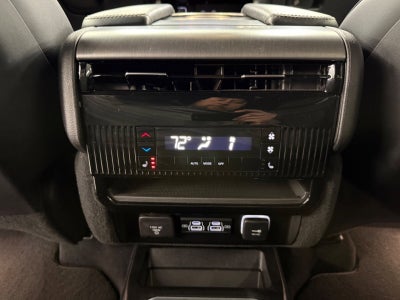 2025 Jeep Wagoneer Series II