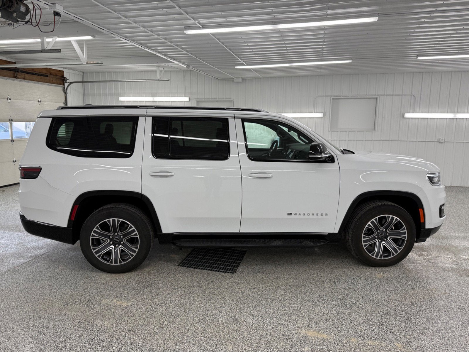 2025 Jeep Wagoneer Series II