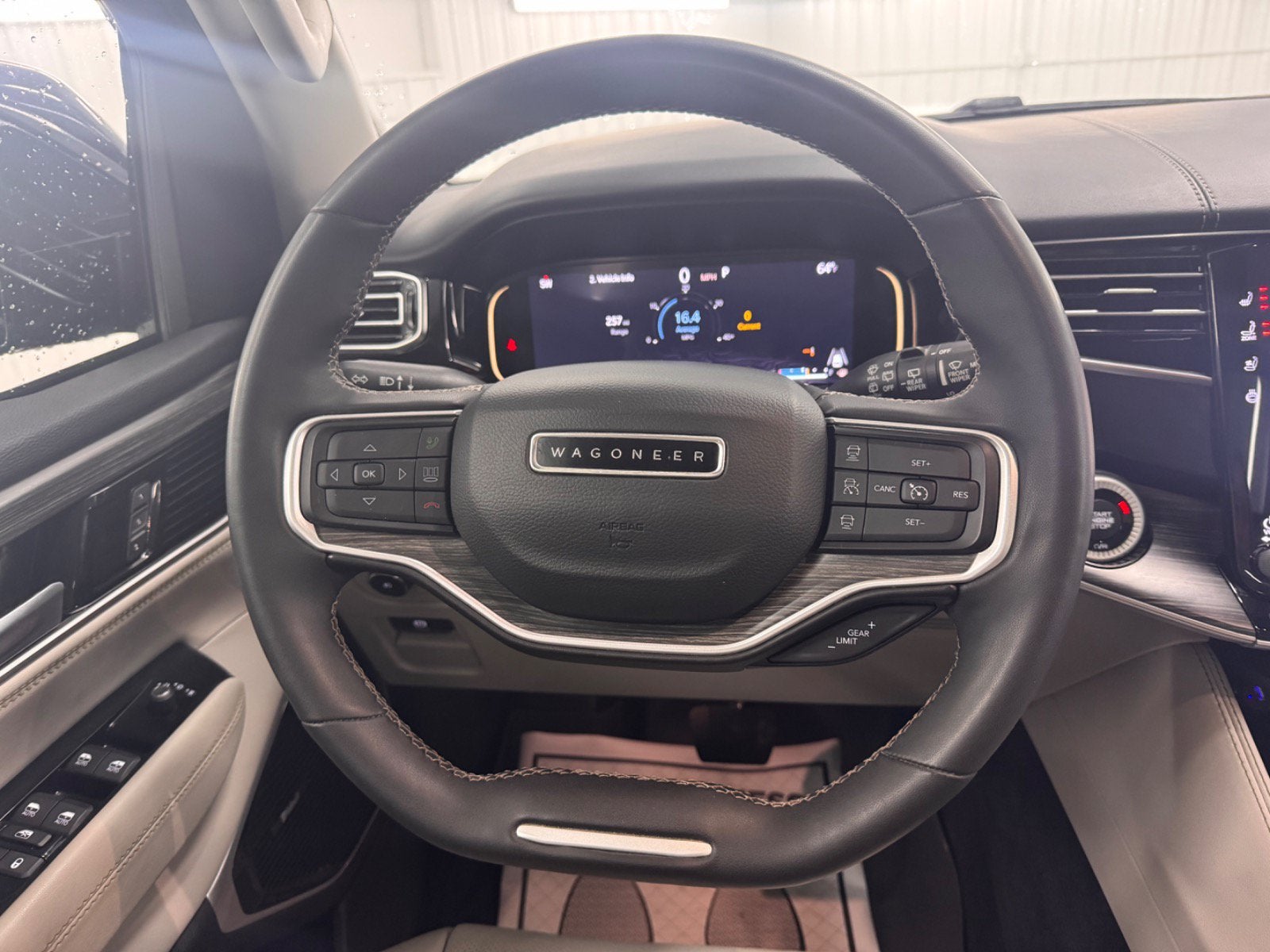 2023 Jeep Wagoneer Series III
