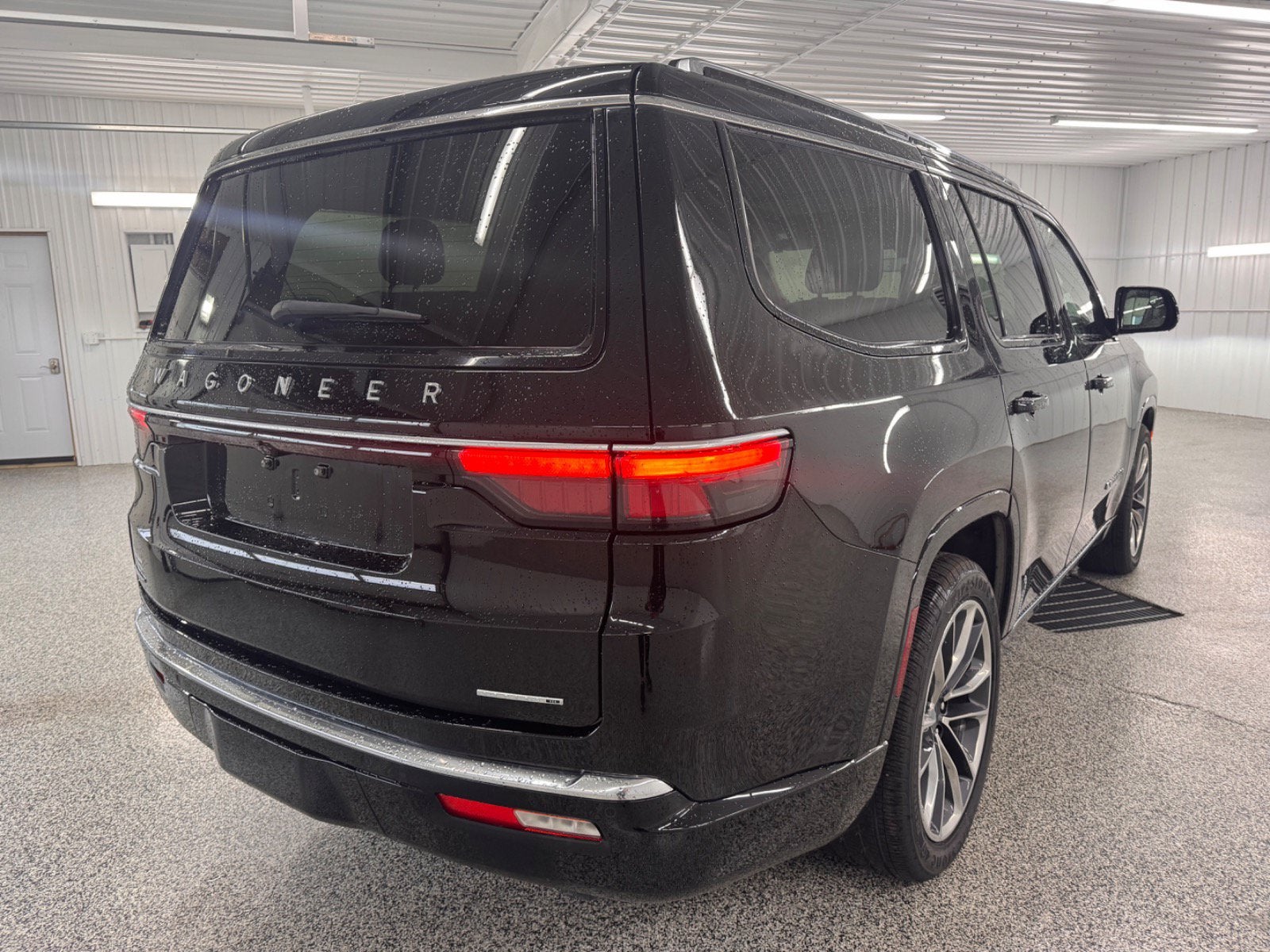 2023 Jeep Wagoneer Series III