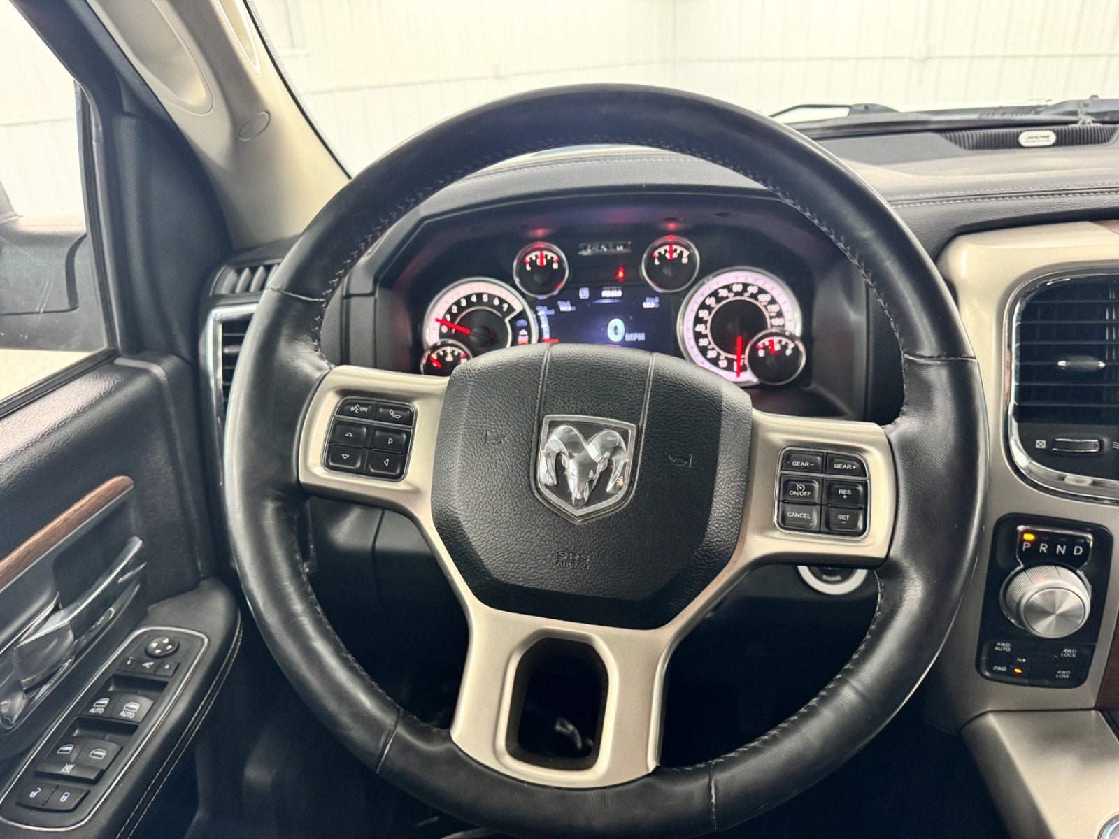 2016 RAM 1500 Laramie