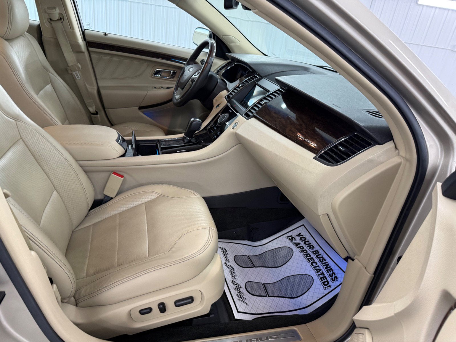 2018 Ford Taurus Limited