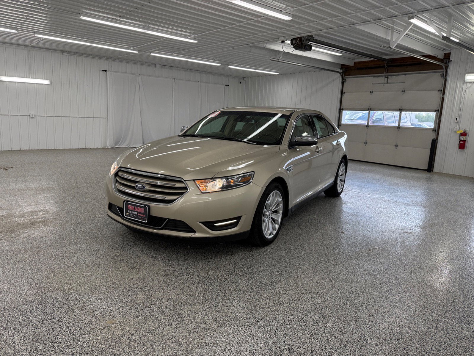 2018 Ford Taurus Limited