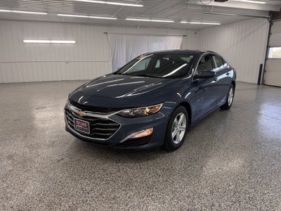 2025 Chevrolet Malibu LS
