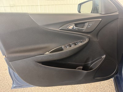 2025 Chevrolet Malibu LS