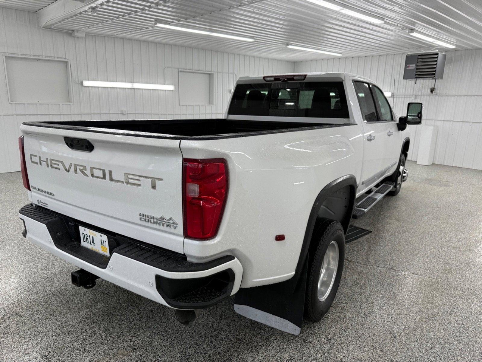 2023 Chevrolet Silverado 3500HD High Country