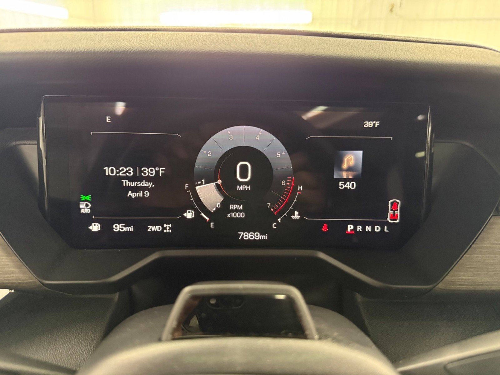 2025 GMC Acadia AWD Denali