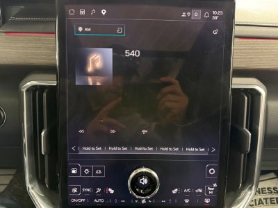 2025 GMC Acadia AWD Denali