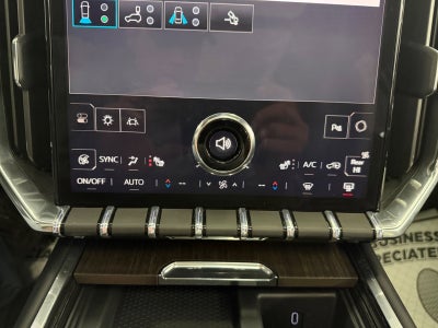 2025 GMC Acadia AWD Denali