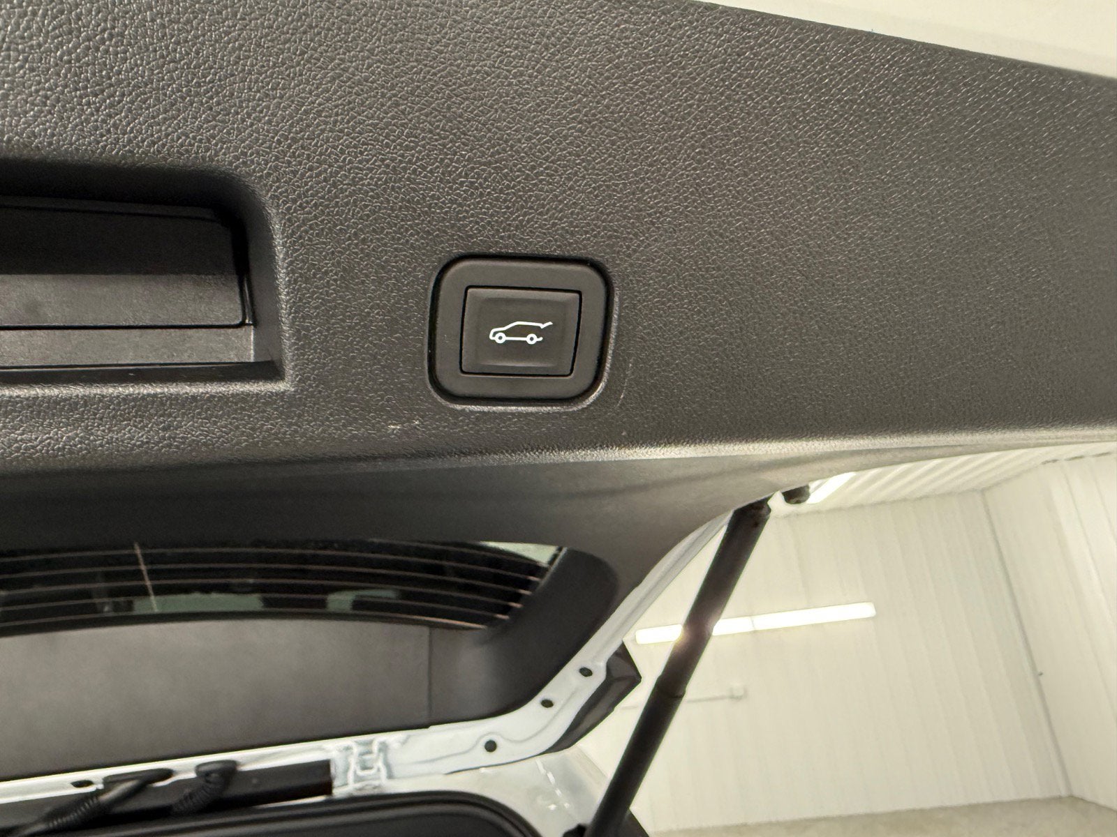 2025 GMC Acadia AWD Denali