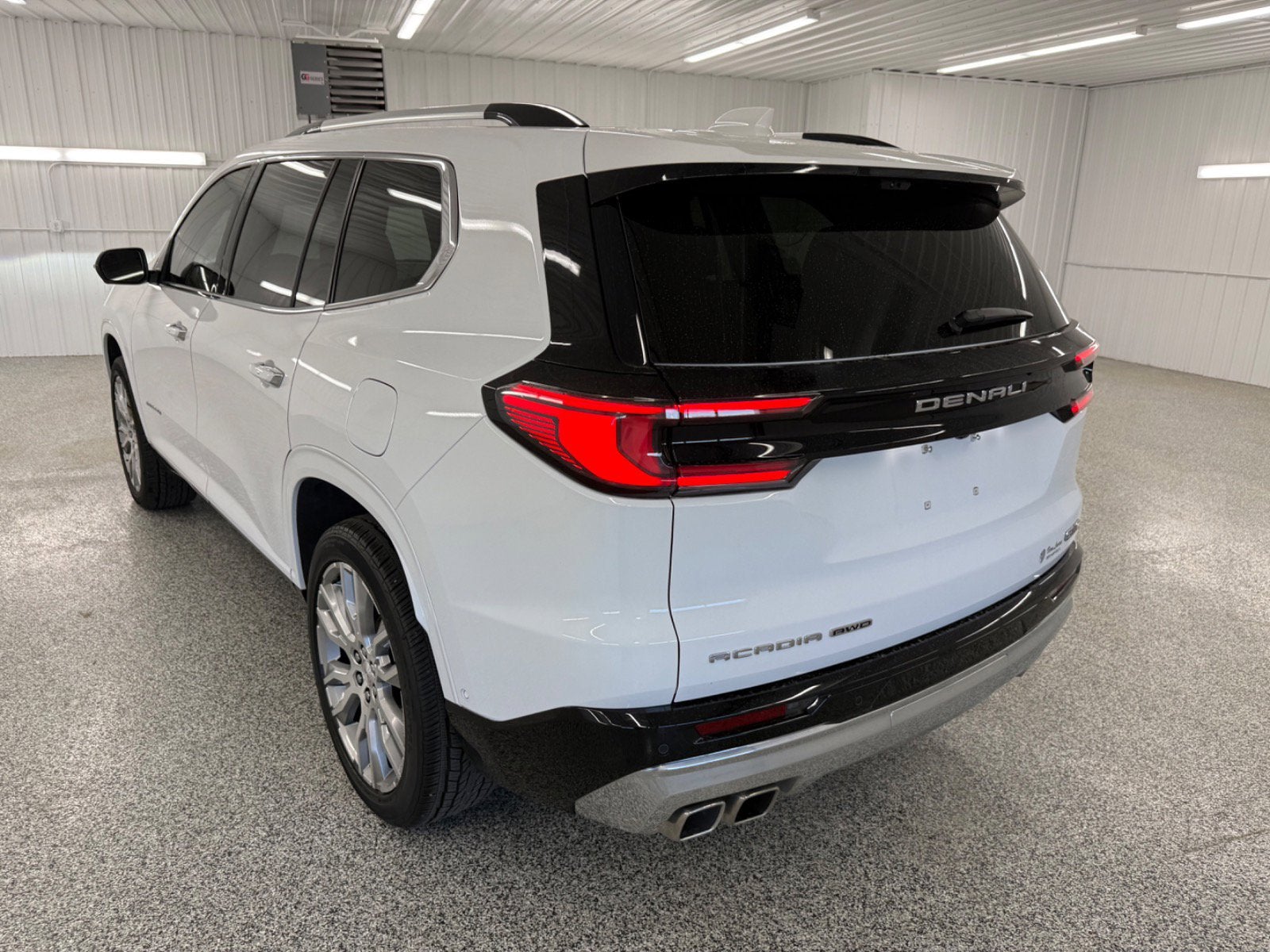 2025 GMC Acadia AWD Denali