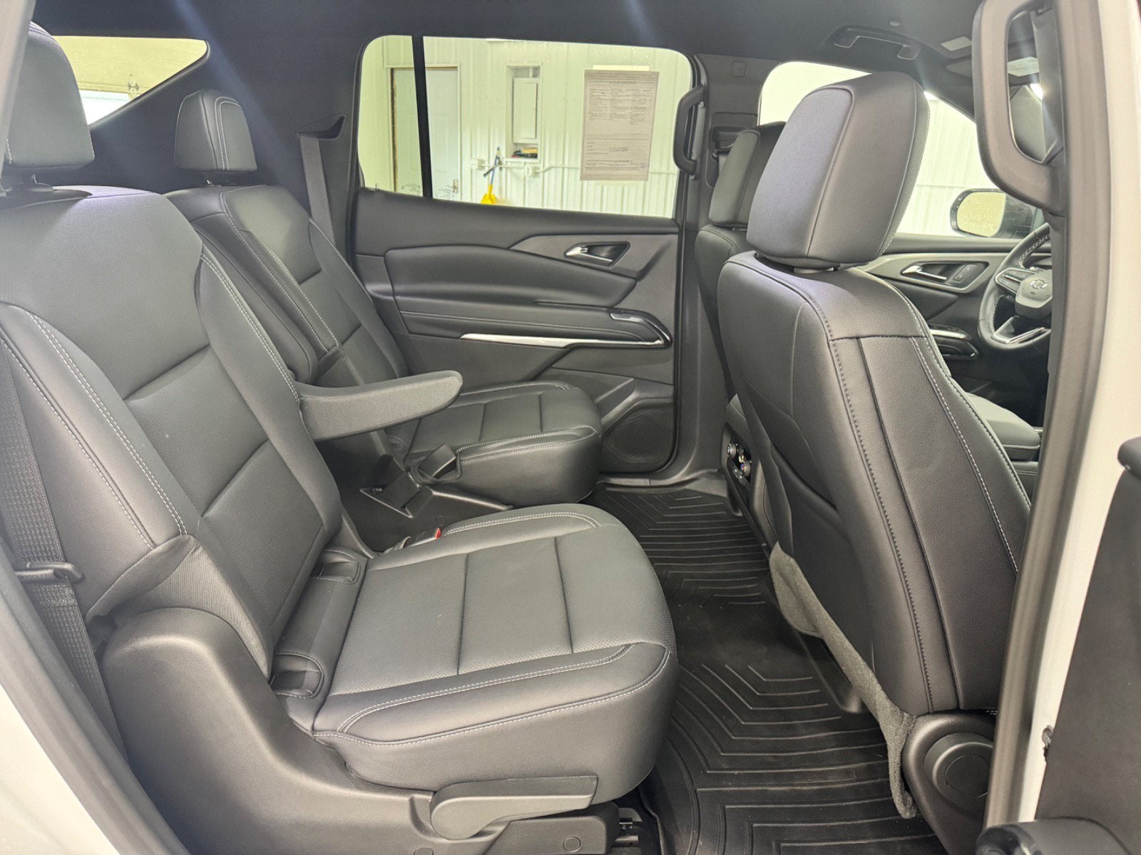 2026 Chevrolet Traverse AWD LT