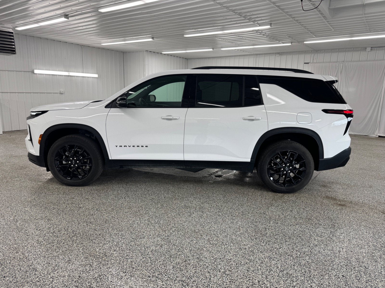 2026 Chevrolet Traverse AWD LT
