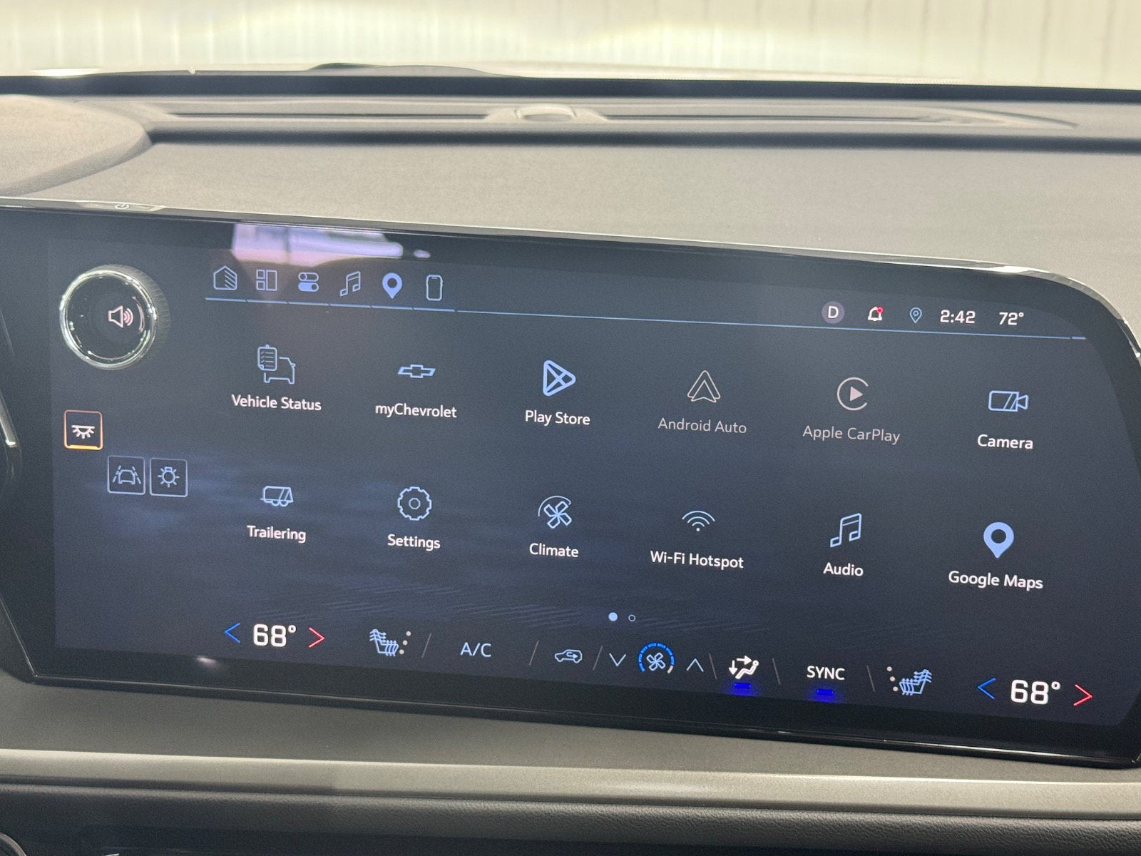 2026 Chevrolet Traverse AWD LT
