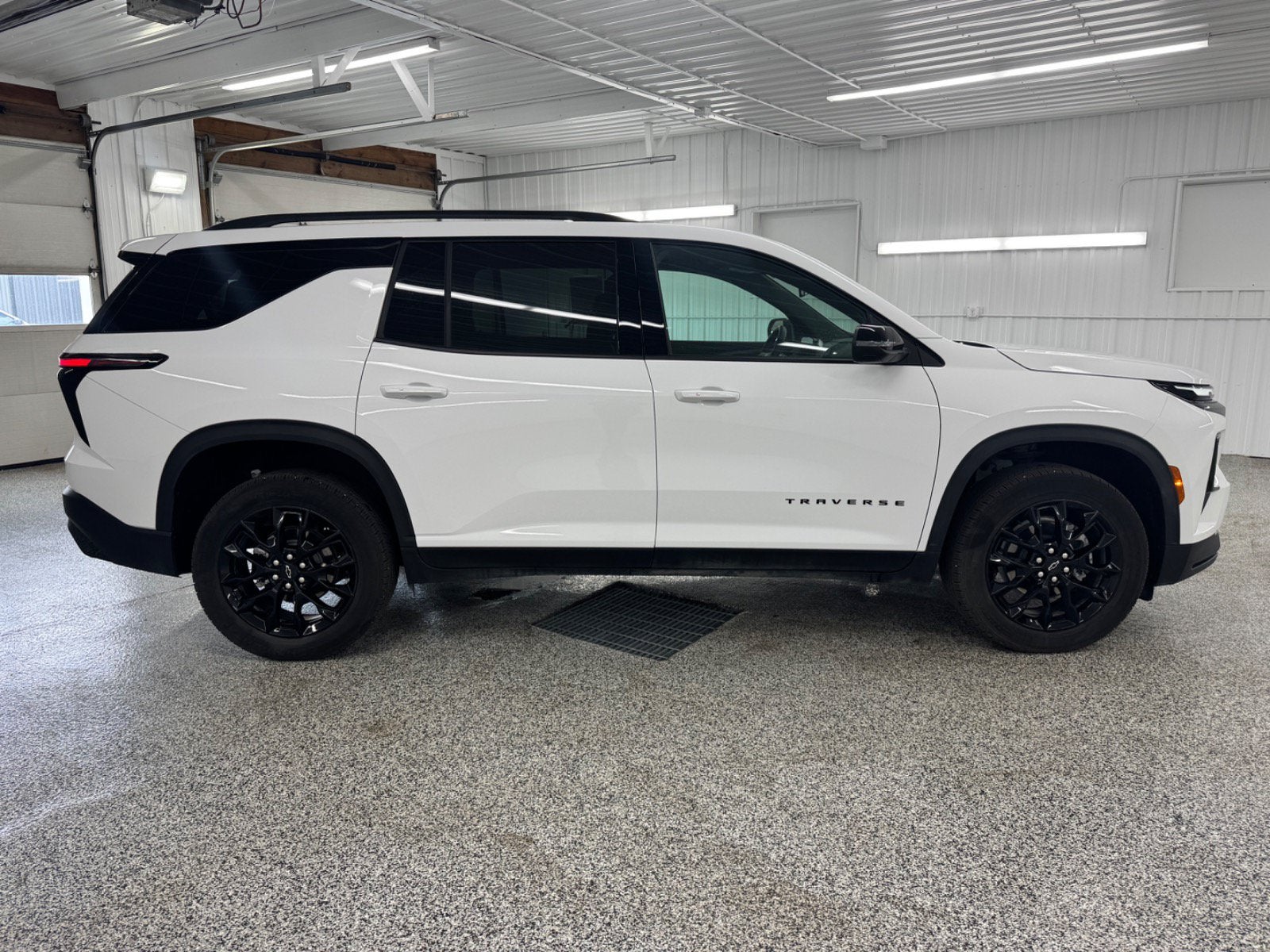 2026 Chevrolet Traverse AWD LT