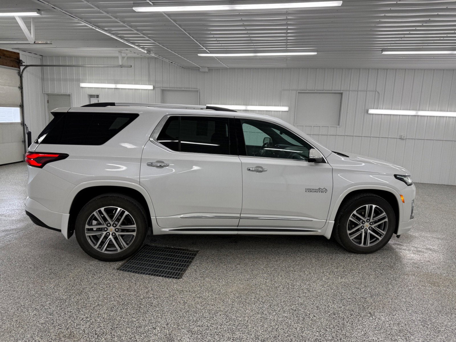 2023 Chevrolet Traverse High Country