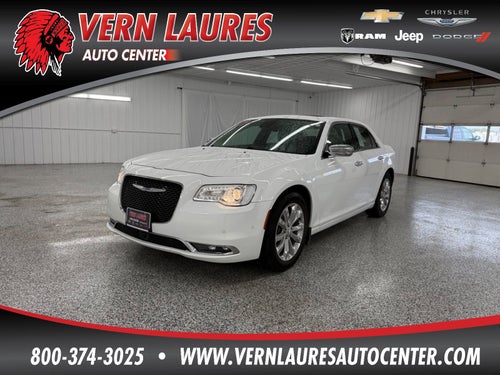 2017 Chrysler 300 300C