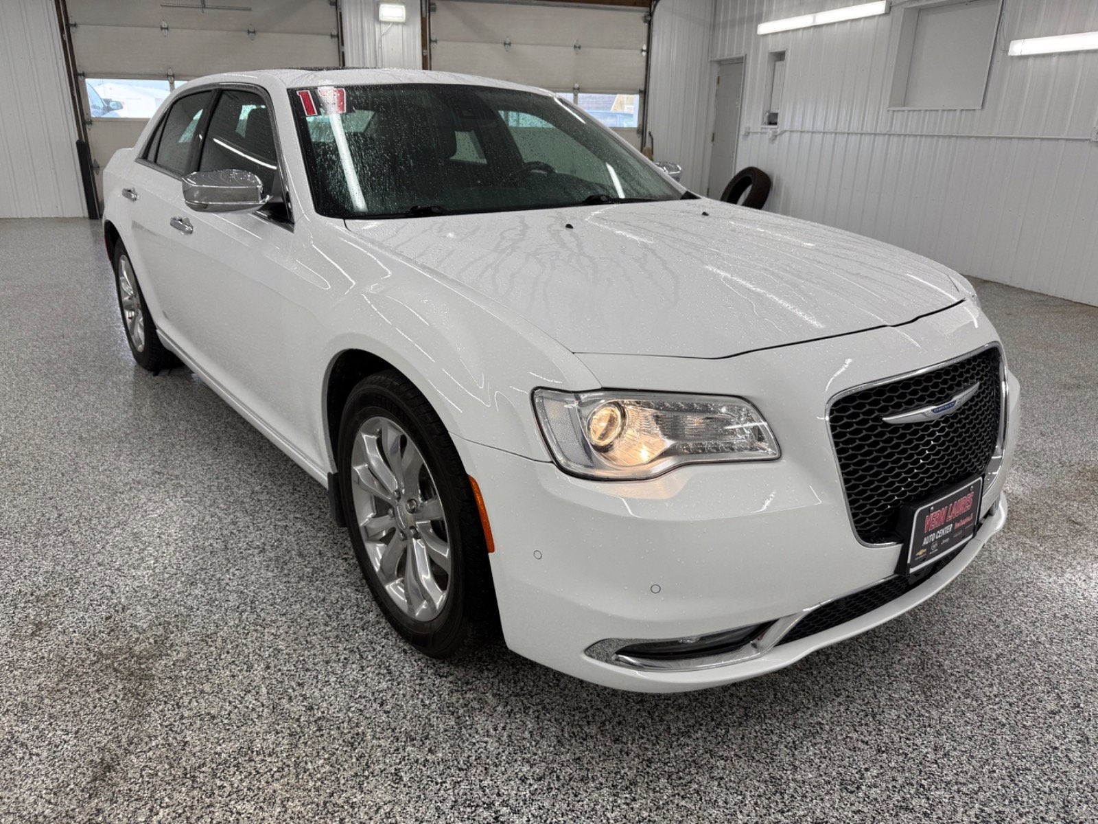 2017 Chrysler 300 300C