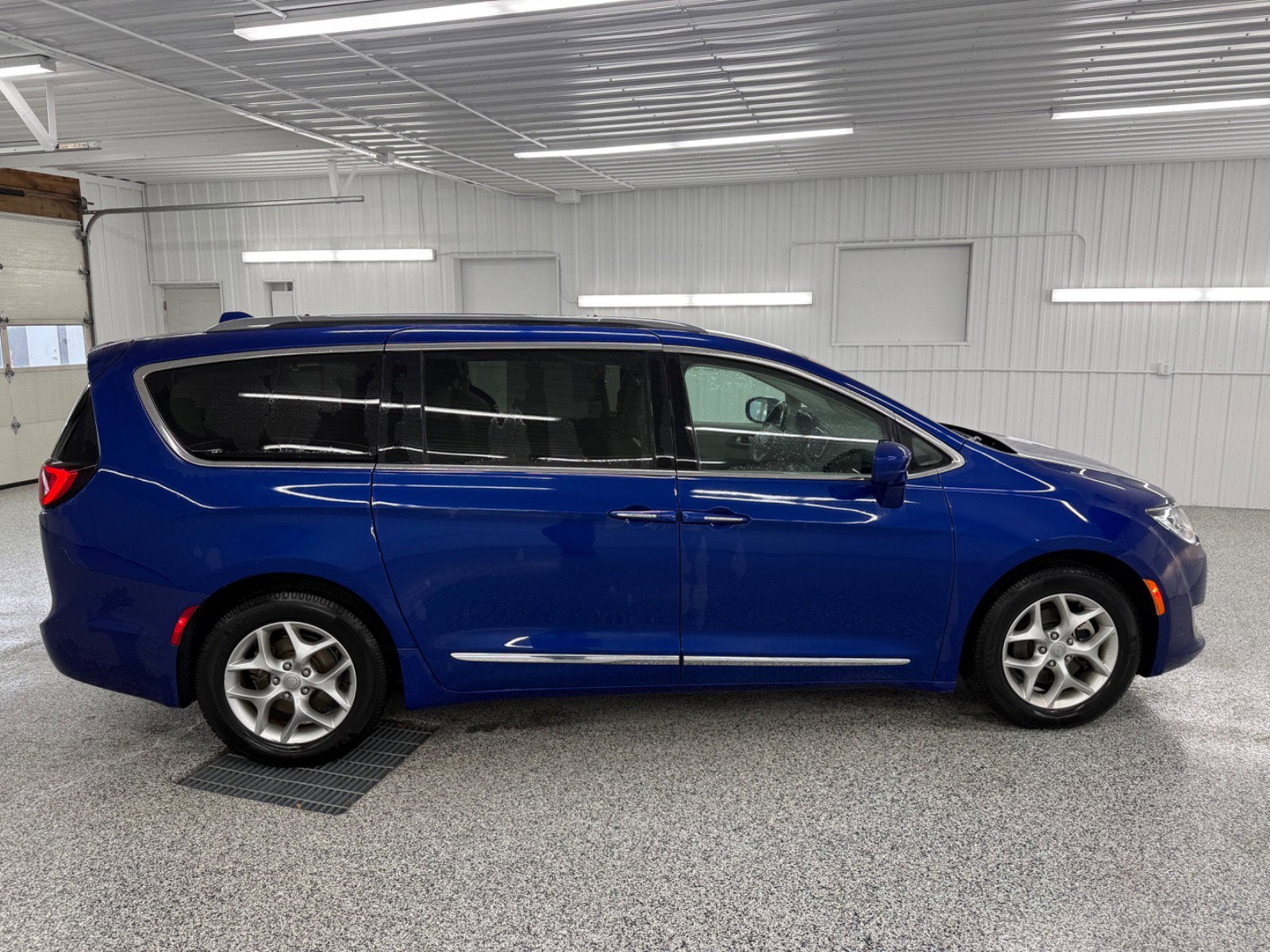 2018 Chrysler Pacifica Touring L Plus