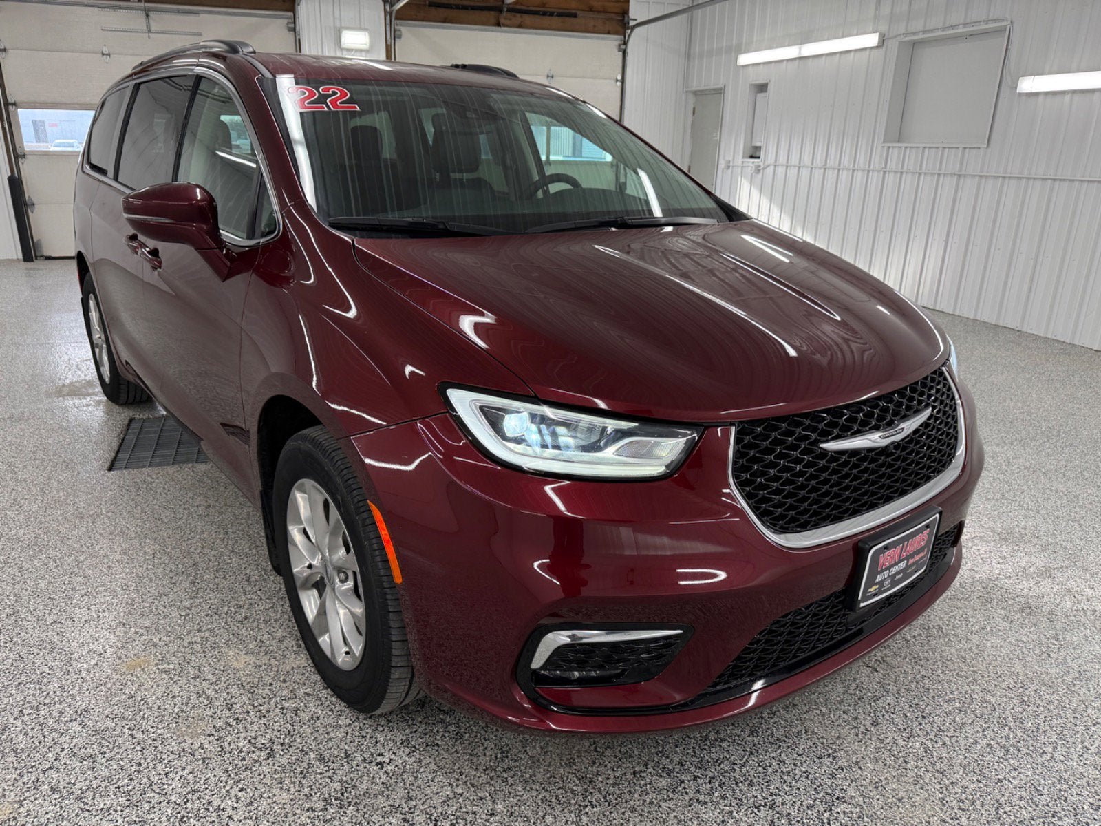 2022 Chrysler Pacifica Touring L