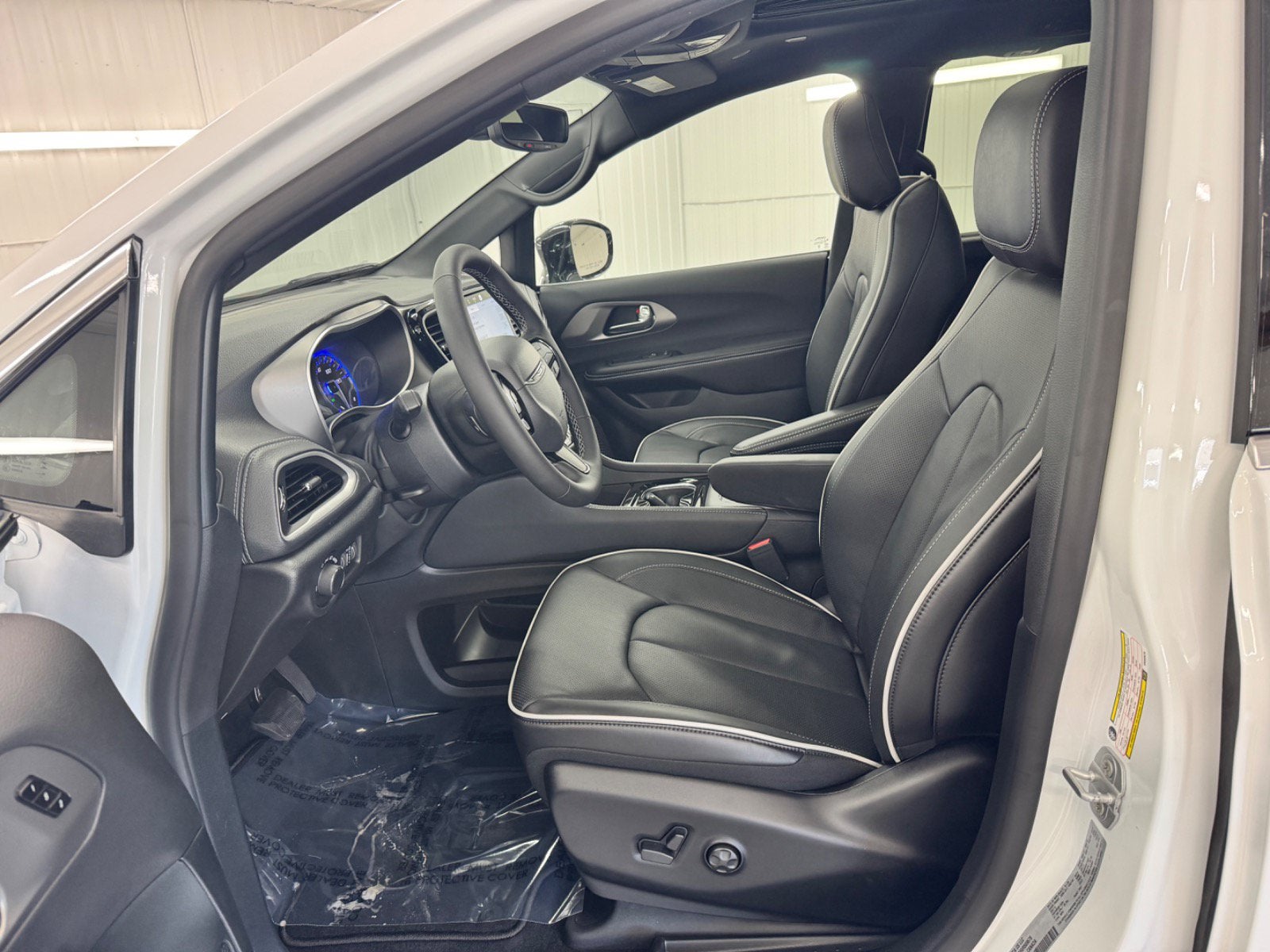 2027 Chrysler Pacifica Limited