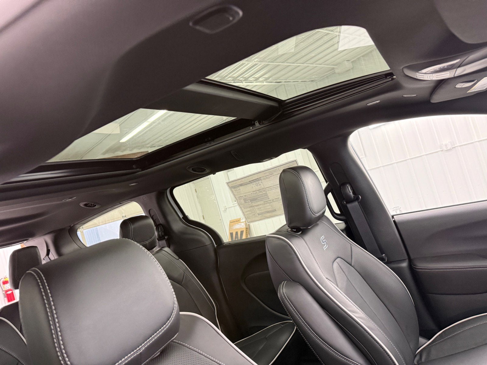 2026 Chrysler Pacifica Limited