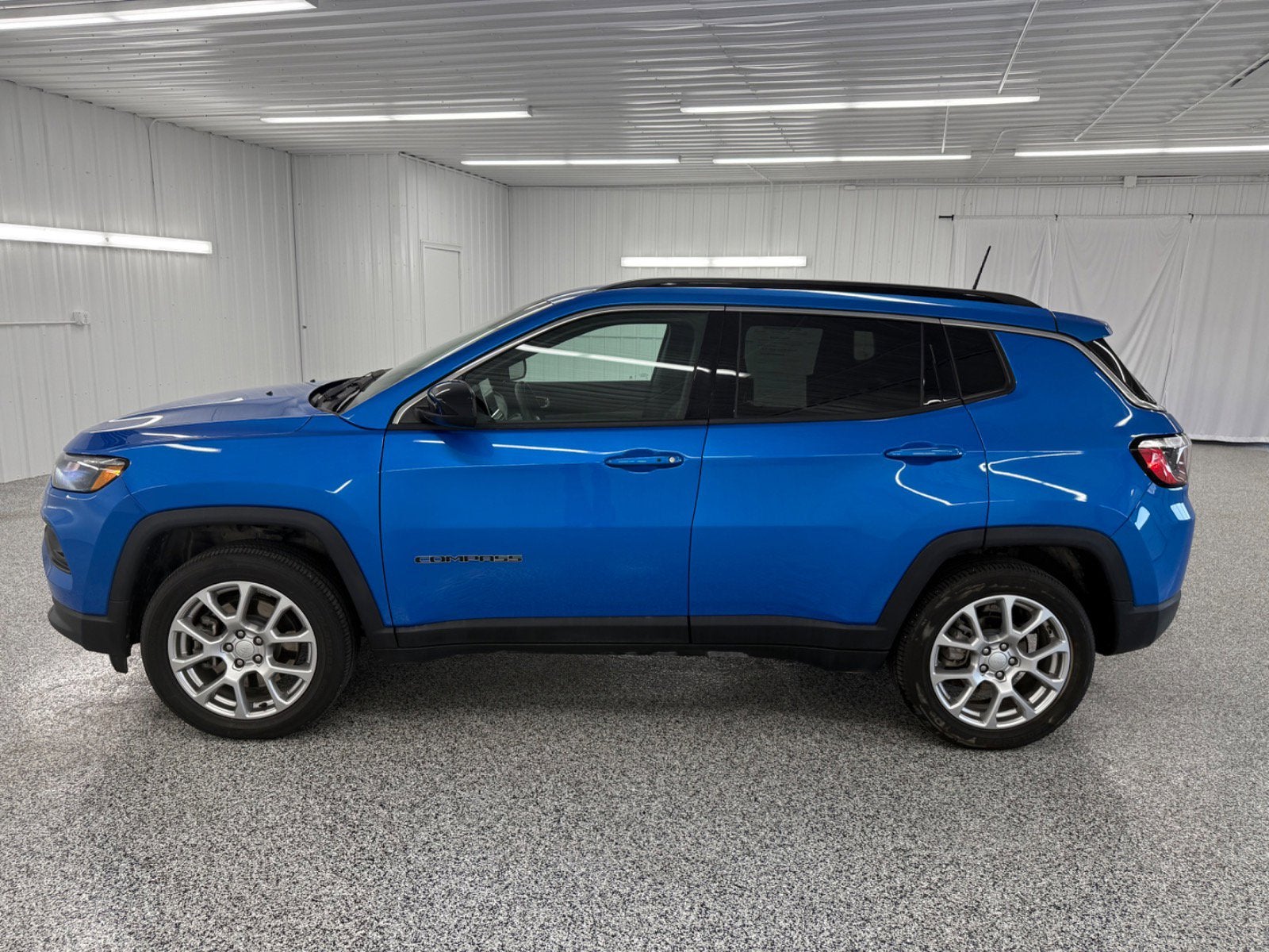 2023 Jeep Compass Latitude Lux