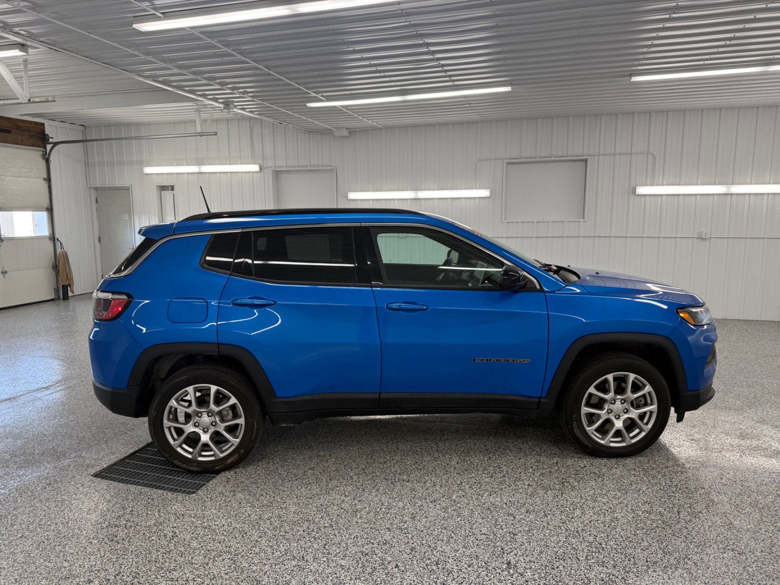2023 Jeep Compass Latitude Lux