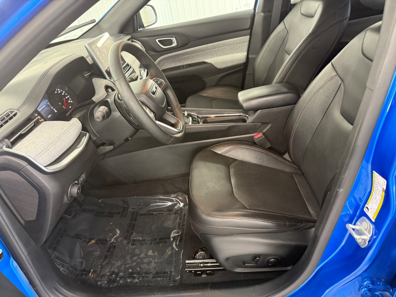 2023 Jeep Compass Latitude Lux