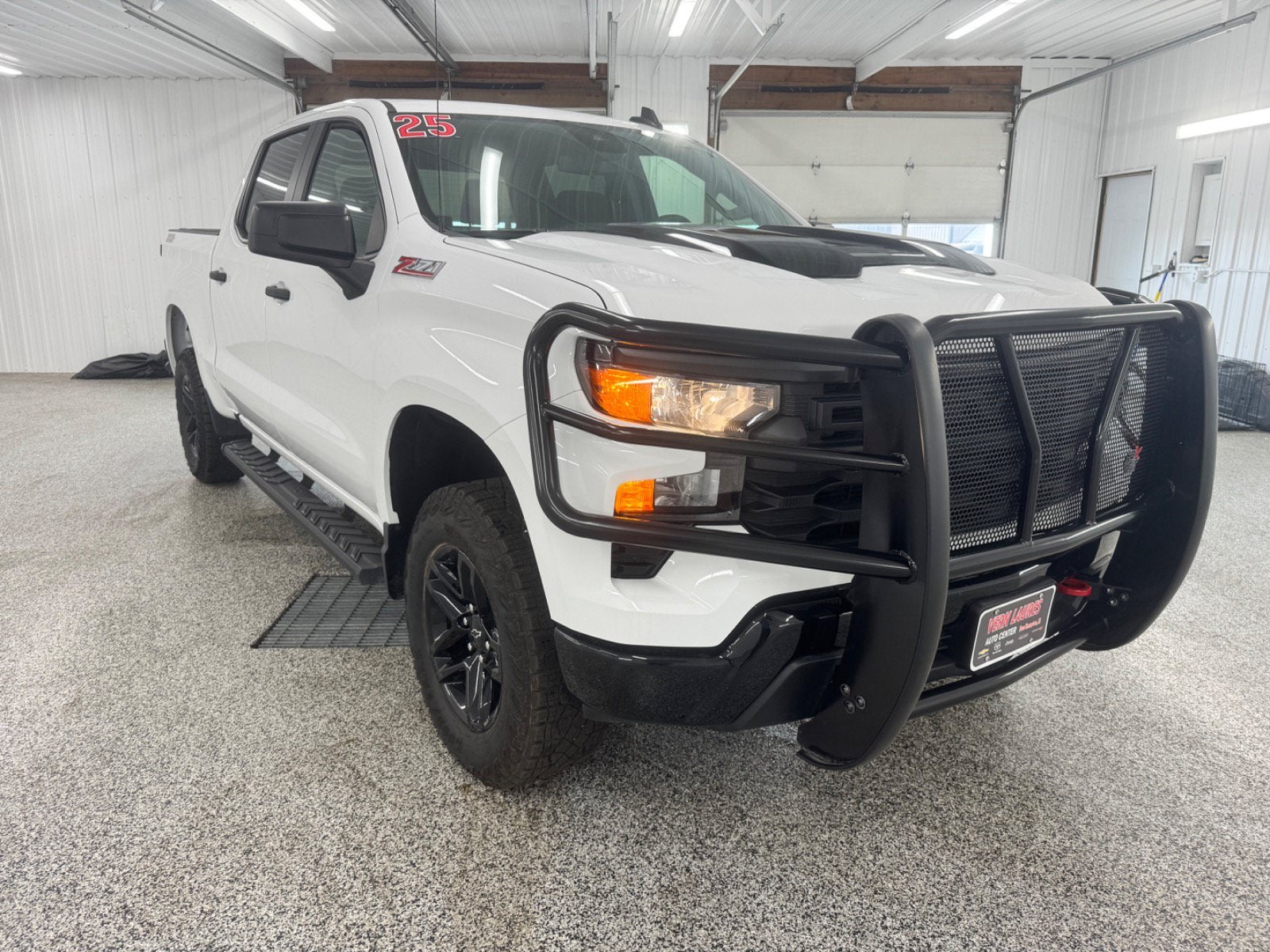 2025 Chevrolet Silverado 1500 Custom Trail Boss