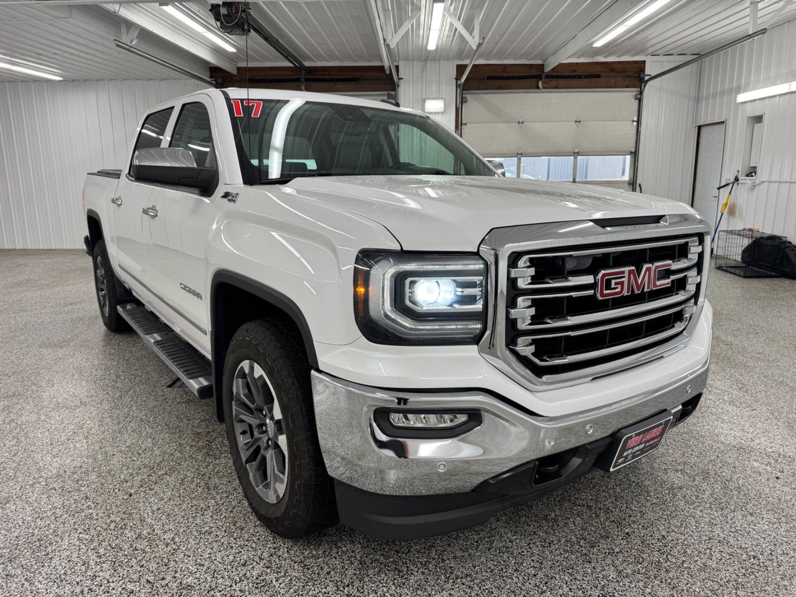 2017 GMC Sierra 1500 SLT