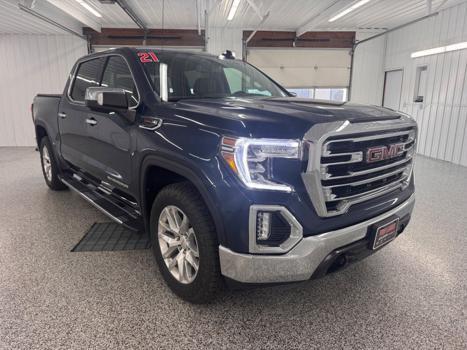 2021 GMC Sierra 1500 SLT