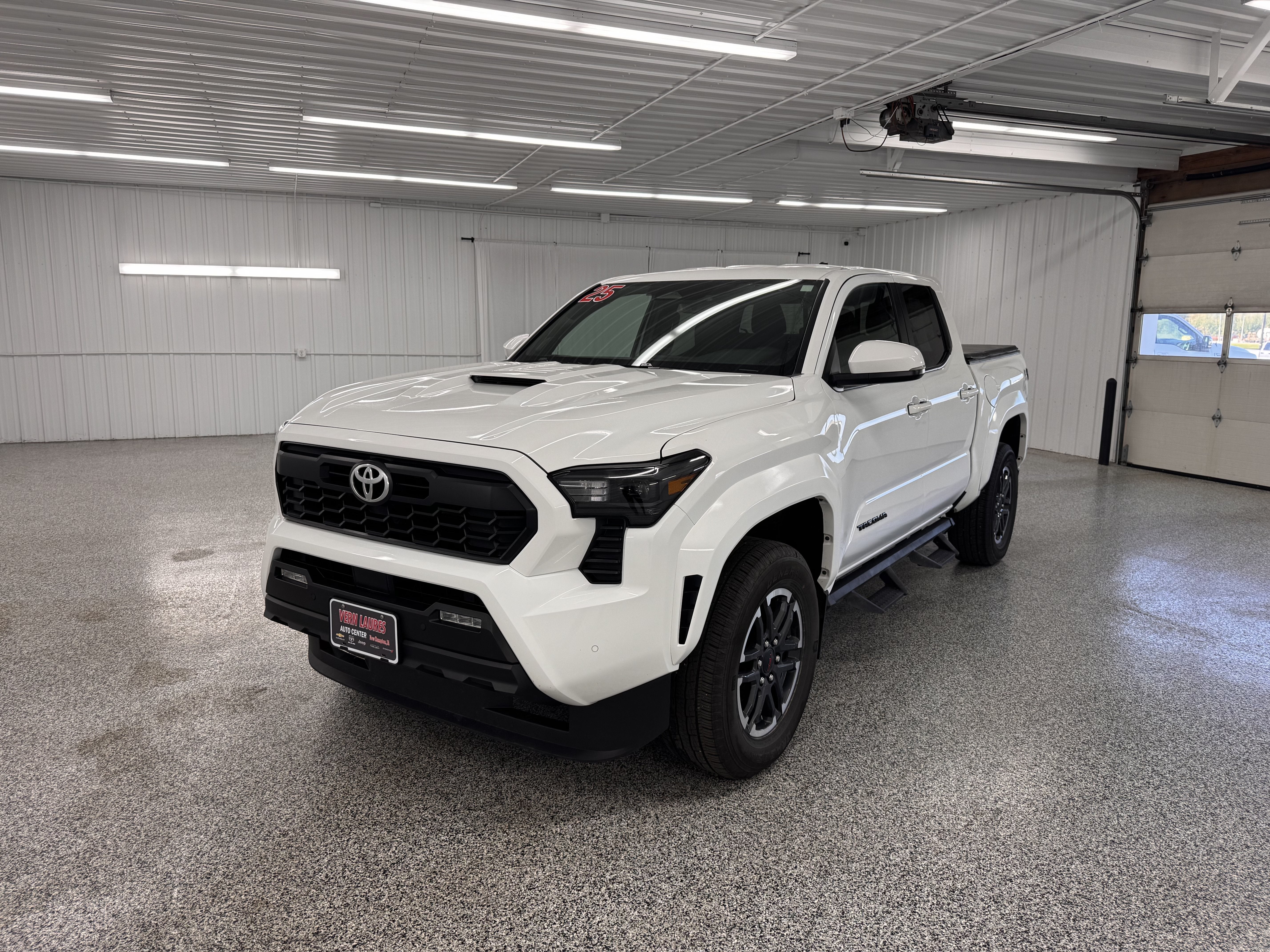 2025 Toyota Tacoma 4WD TRD Sport