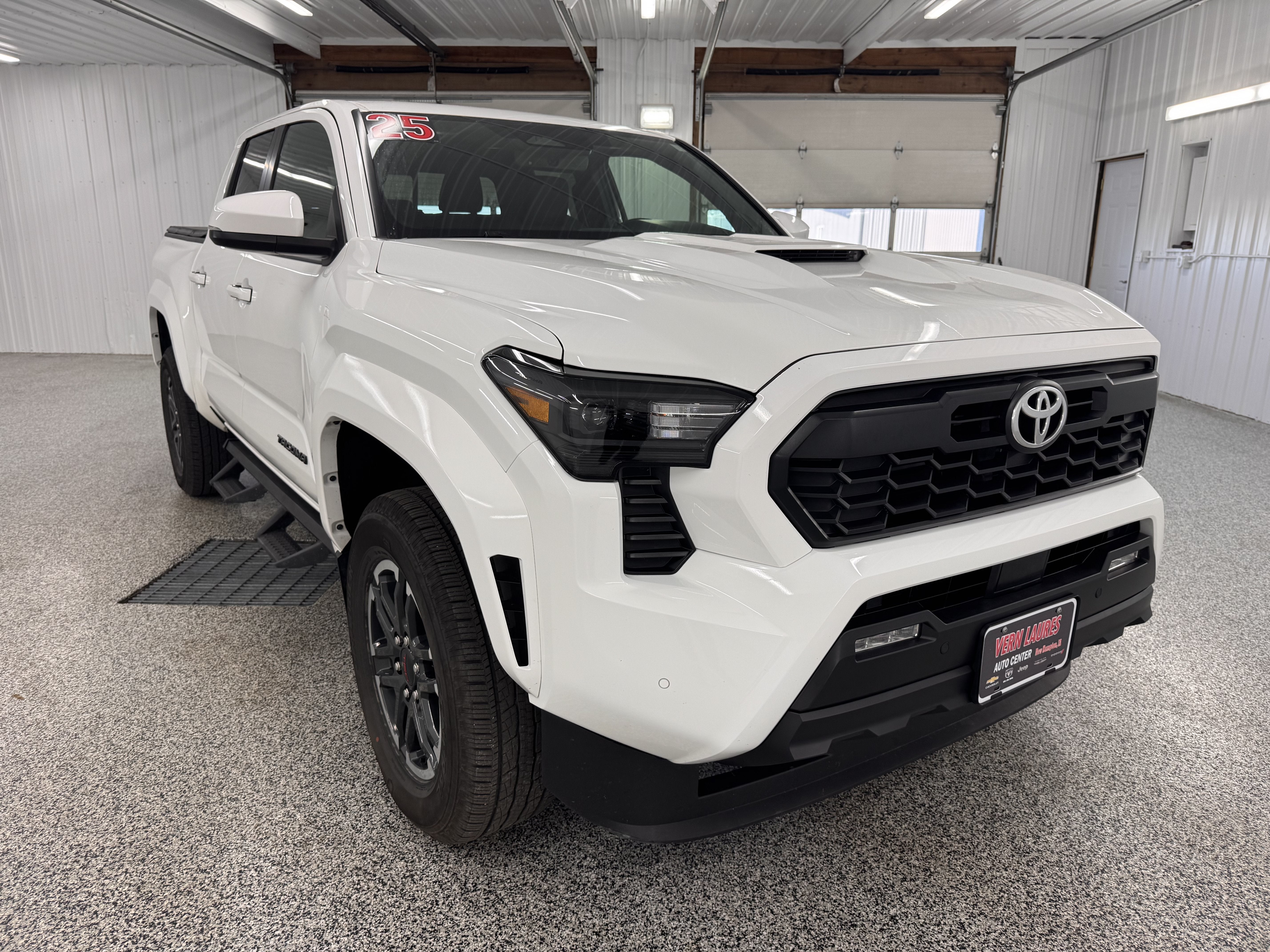 2025 Toyota Tacoma 4WD TRD Sport