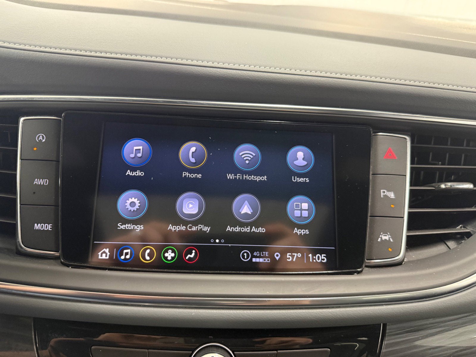 2024 Buick Enclave Essence