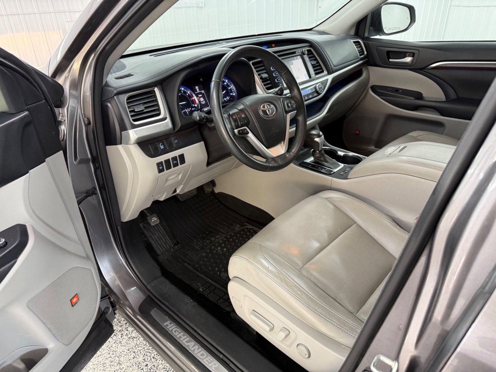 2015 Toyota Highlander Limited V6