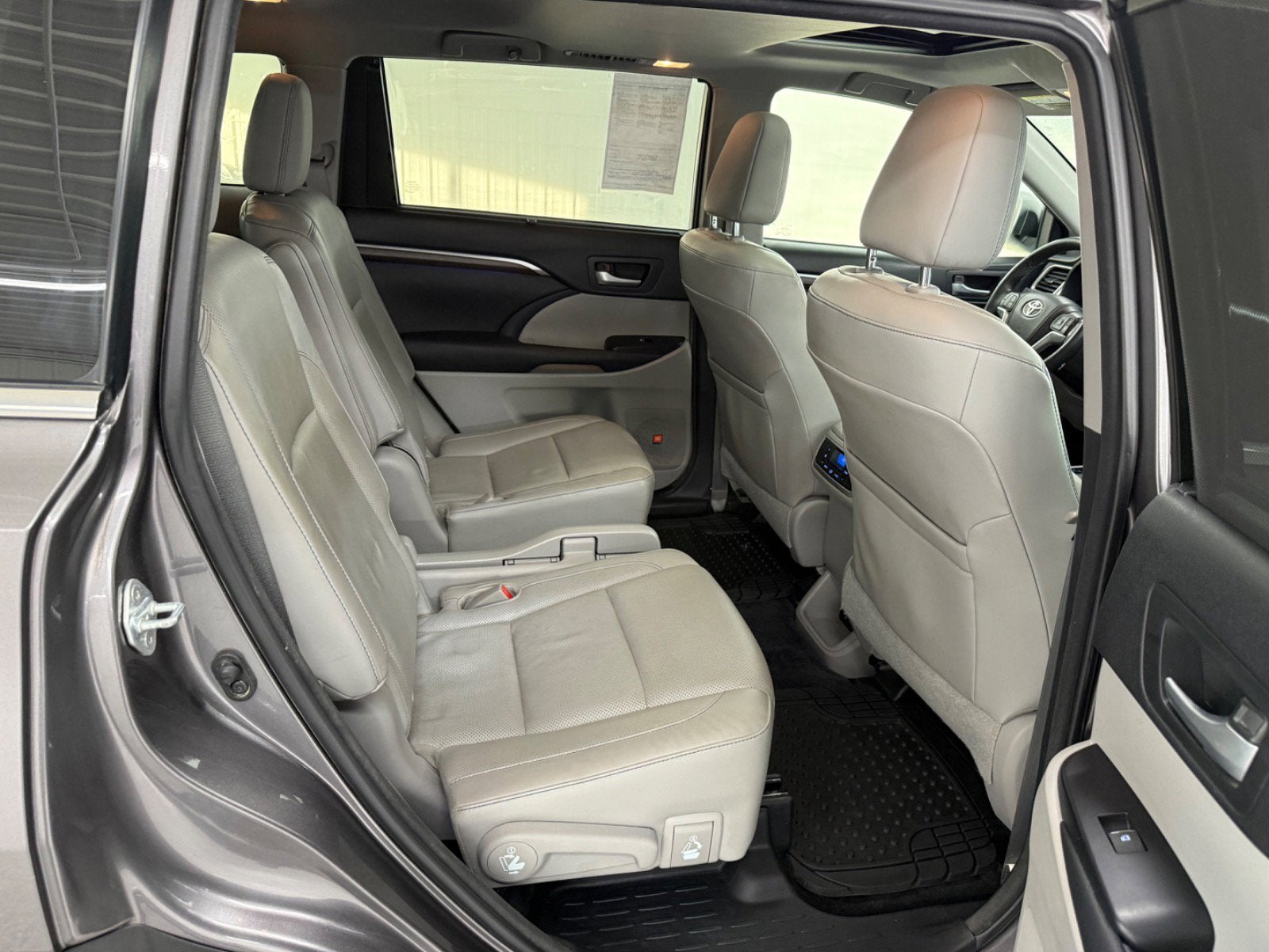 2015 Toyota Highlander Limited V6