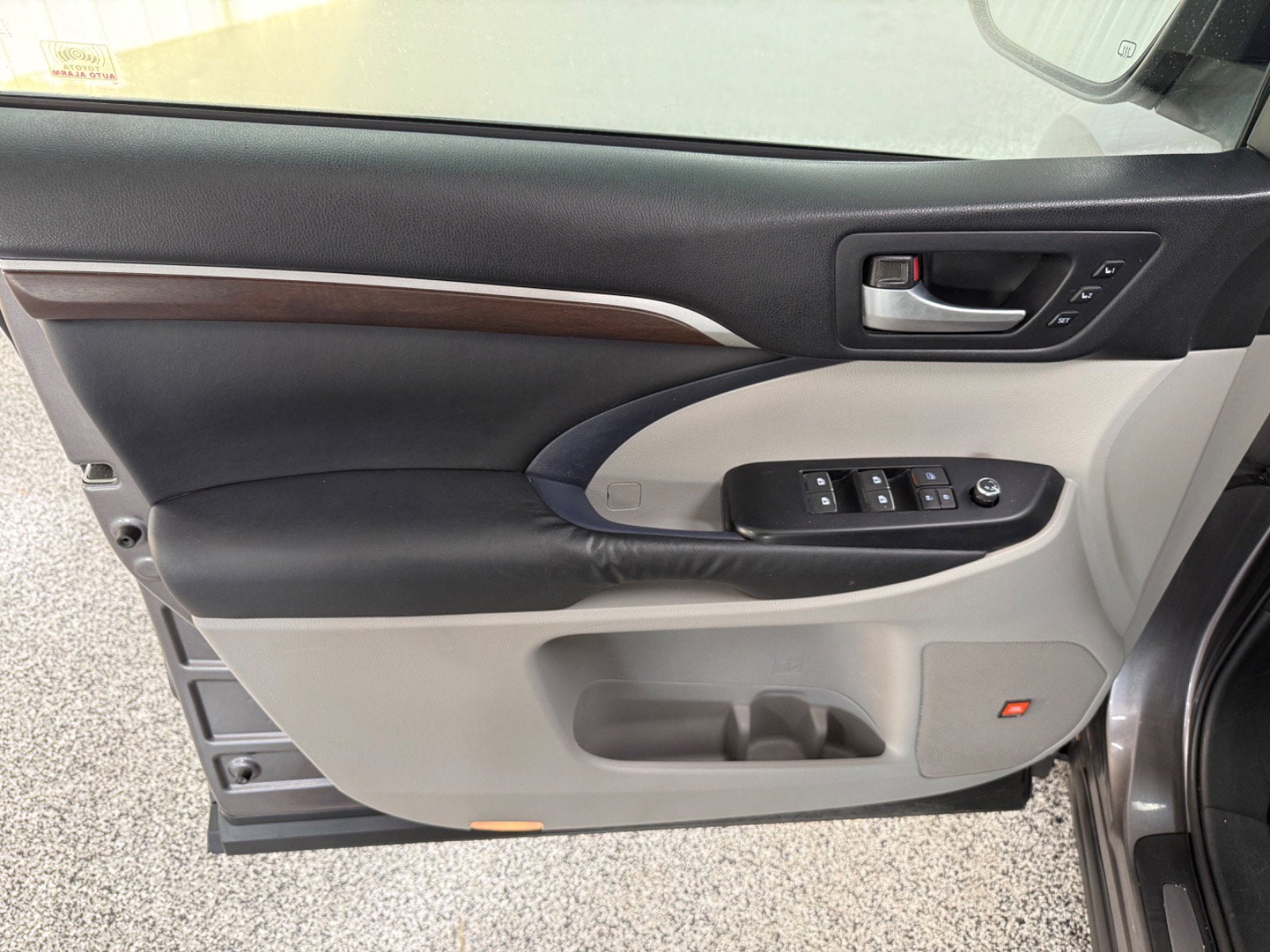 2015 Toyota Highlander Limited V6